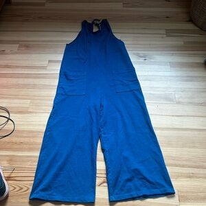 Pics don’t do justice…California made jumpsuit. The prettiest ocean blue!